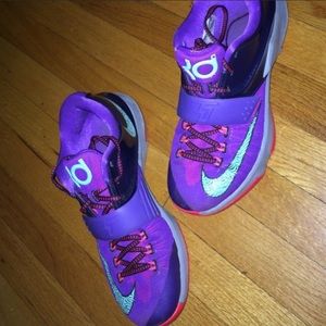 NIKE KD7